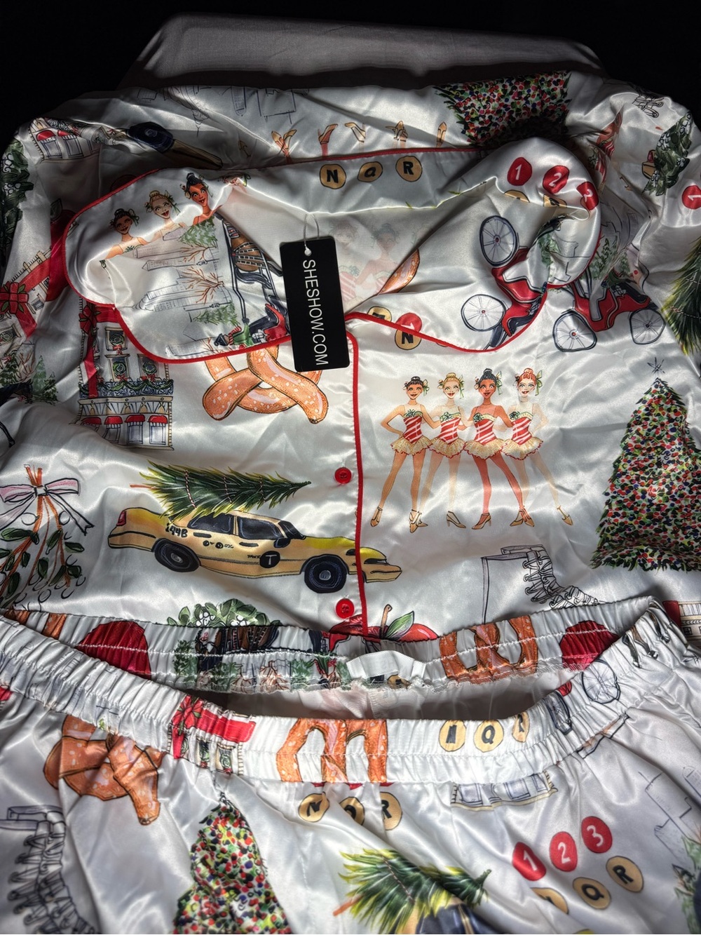Sheshow Silky NYC Christmas Pajama Set - New with tags- XL
